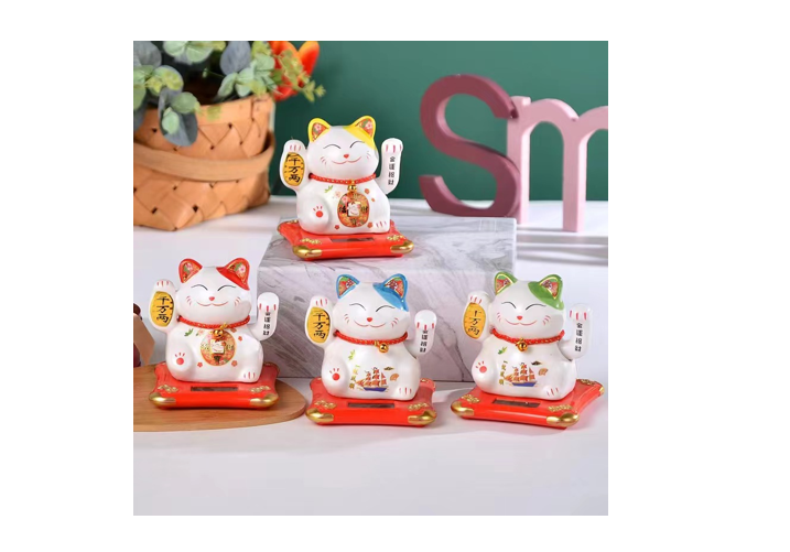 TA6-1-26 LUCKY CAT 5 INCH 10*10*10
