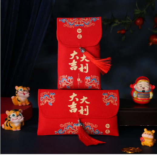TA106-44 RED ENVELOPE