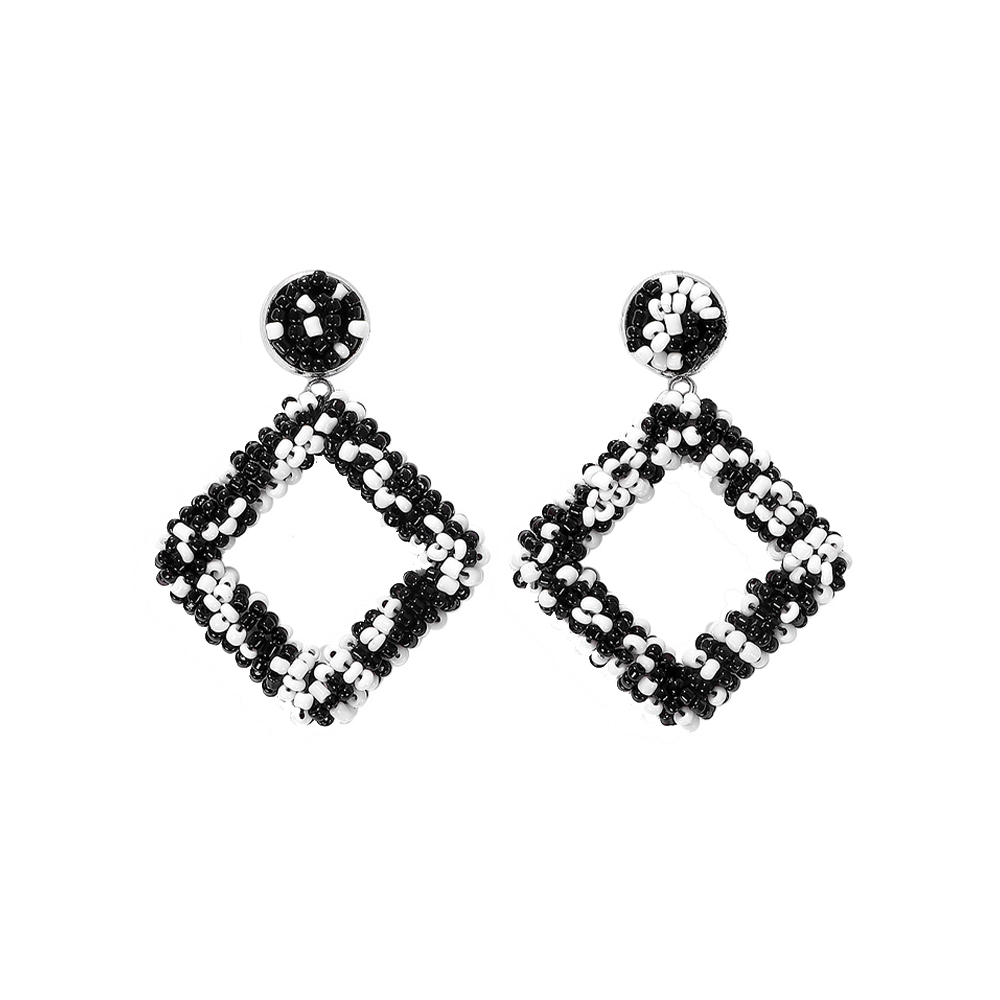 ARETES PANDORA DOTS