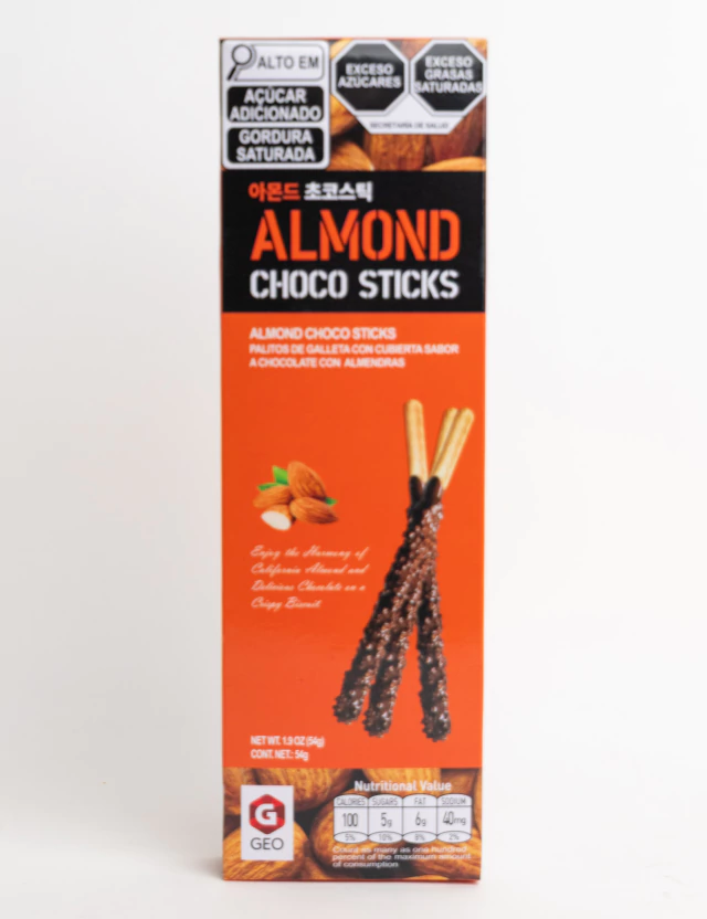 GEO BARRA CON CHOCOLATE CON ALMENDRAS 54G